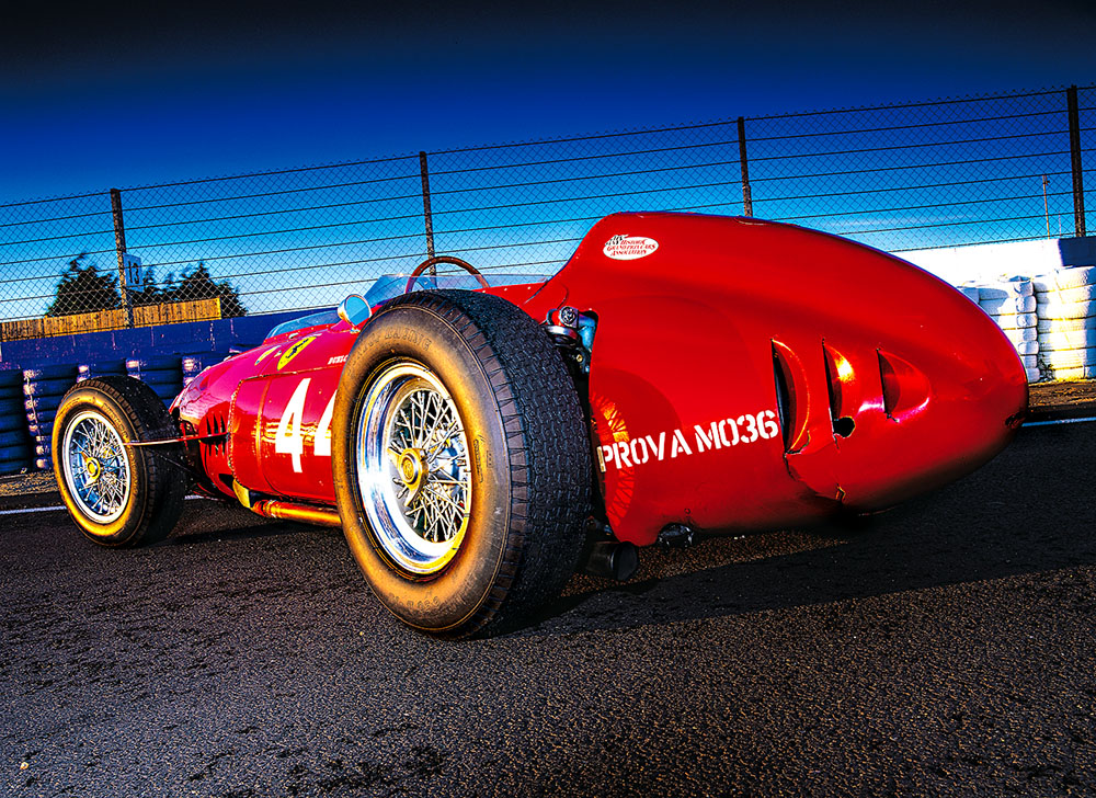 02 DINO FDOC CH 98 03 Ⓒ G. RAUPP